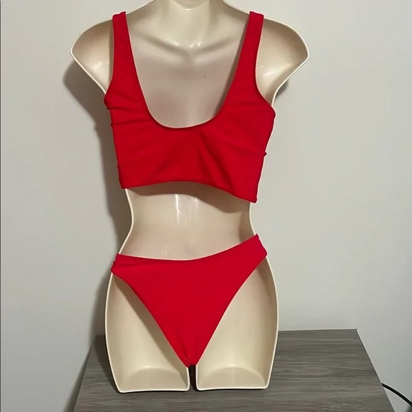 Red Bikini Set - Picture 4 of 5